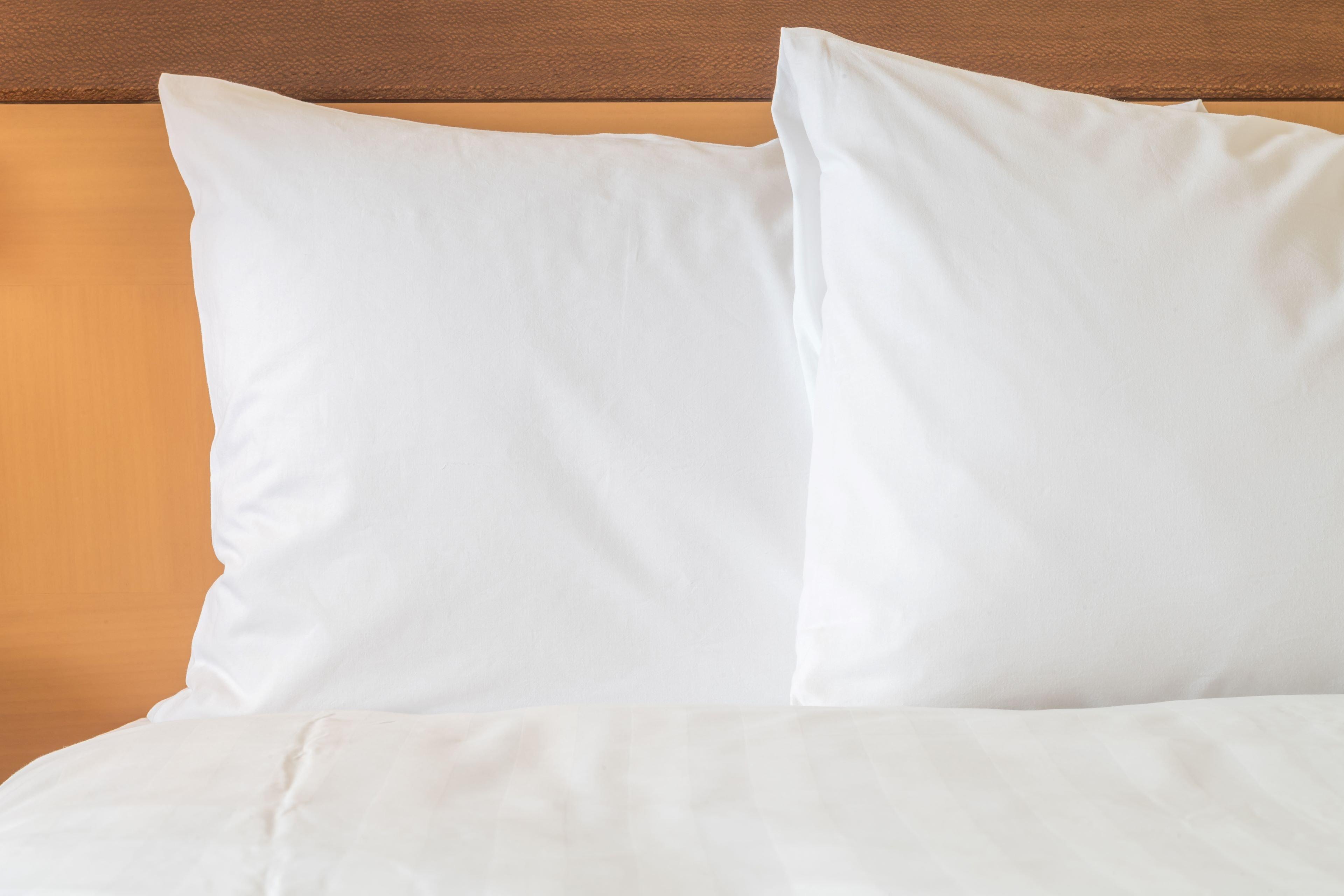 Holiday Inn Express Hotel & Suites Bedford By Ihg Екстериор снимка